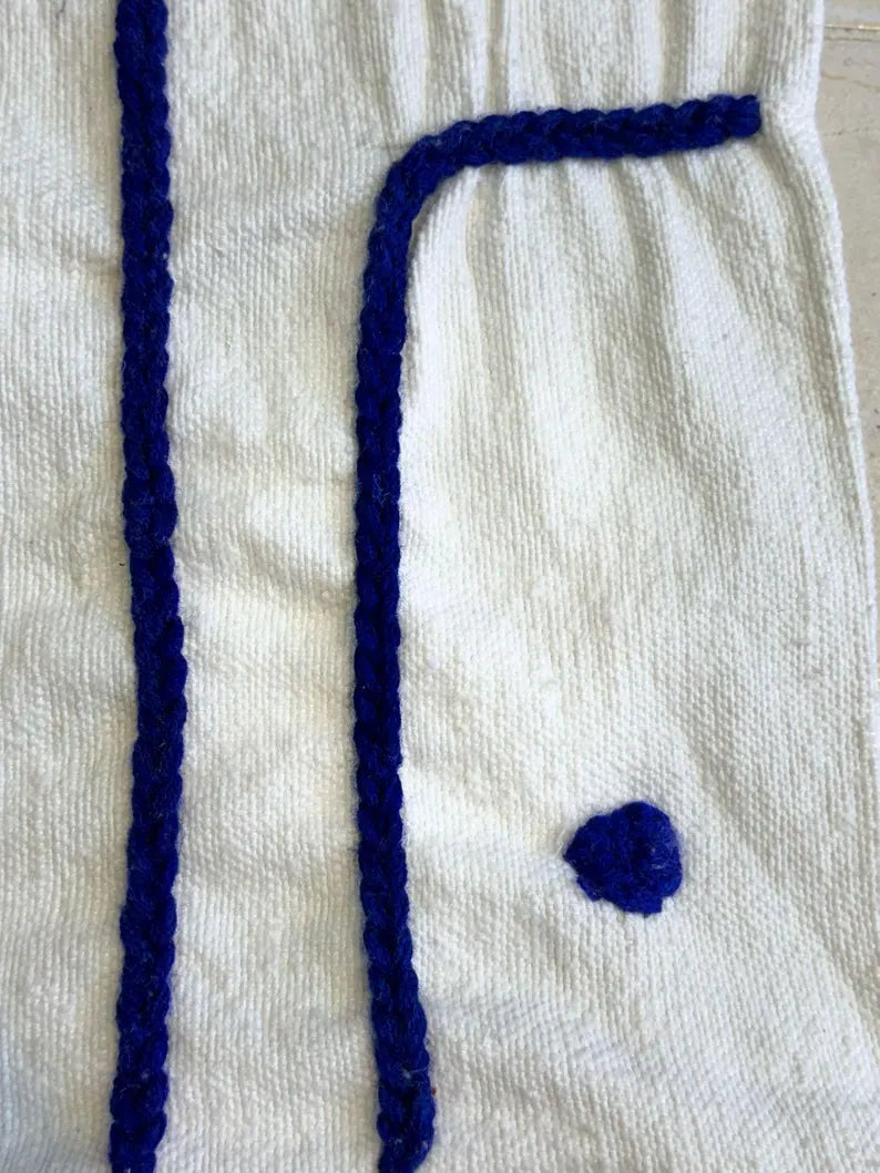 Hand-embroidered Moroccan cushion