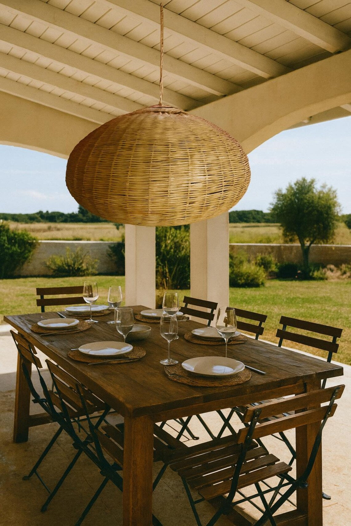 Handwoven Wavy Raffia Pendant Light