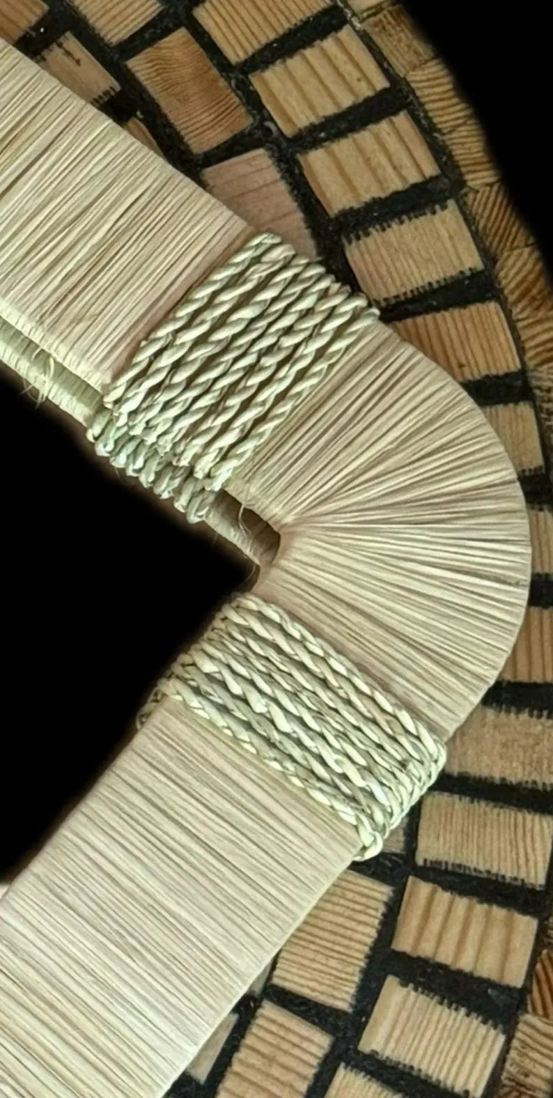 Set of 3 eye-shaped wall mirrors in raffia and woven wood